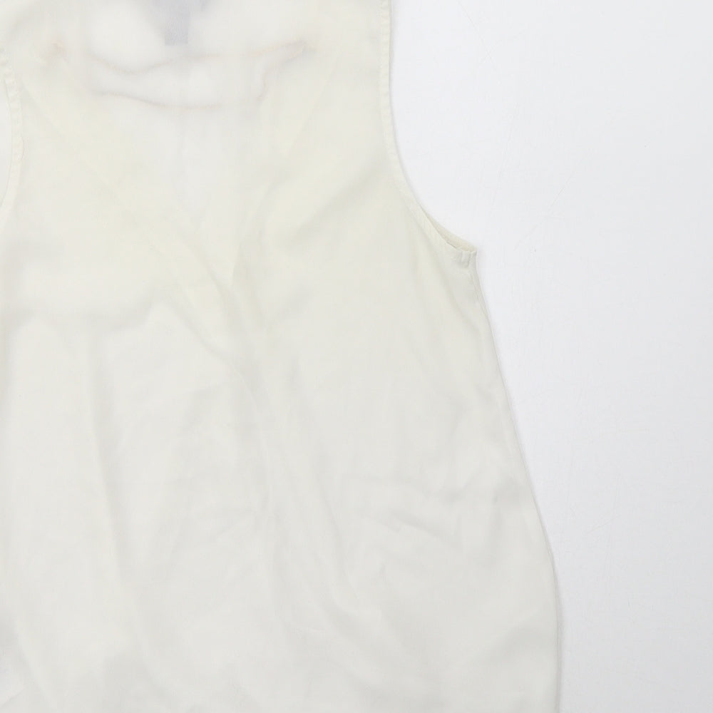 New Look Womens White  Polyester Basic Blouse Size 8 V-Neck - Neckline Detail