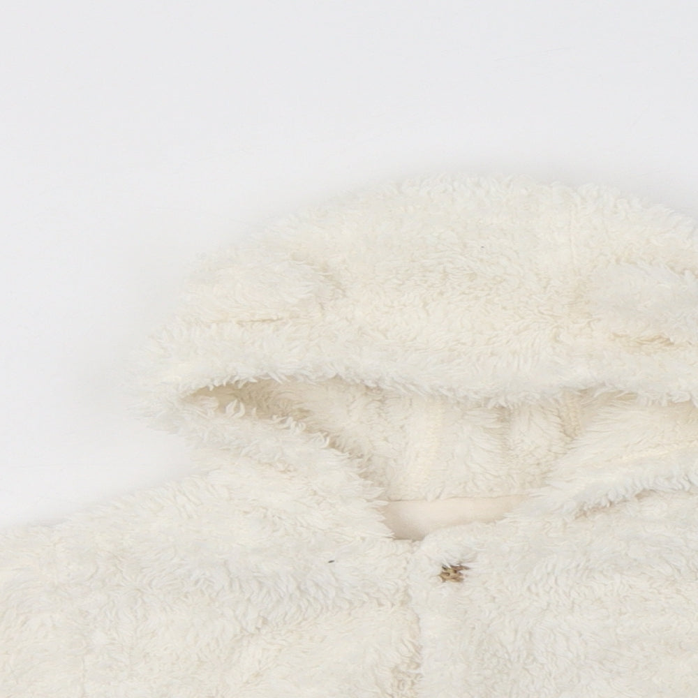 George Baby White   Basic Jacket Jacket Size 3-6 Months   Button - Bear Hood