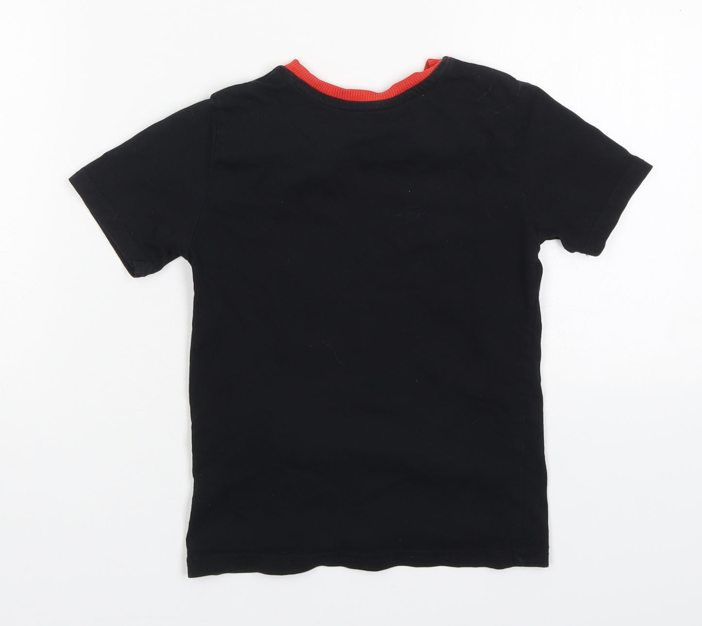 Preworn Boys Black  Cotton Basic T-Shirt Size 4 Years Crew Neck Pullover - Lightning McQueen