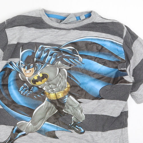 Primark Boys Grey Striped Cotton Basic T-Shirt Size 5-6 Years Round Neck Pullover - Batman