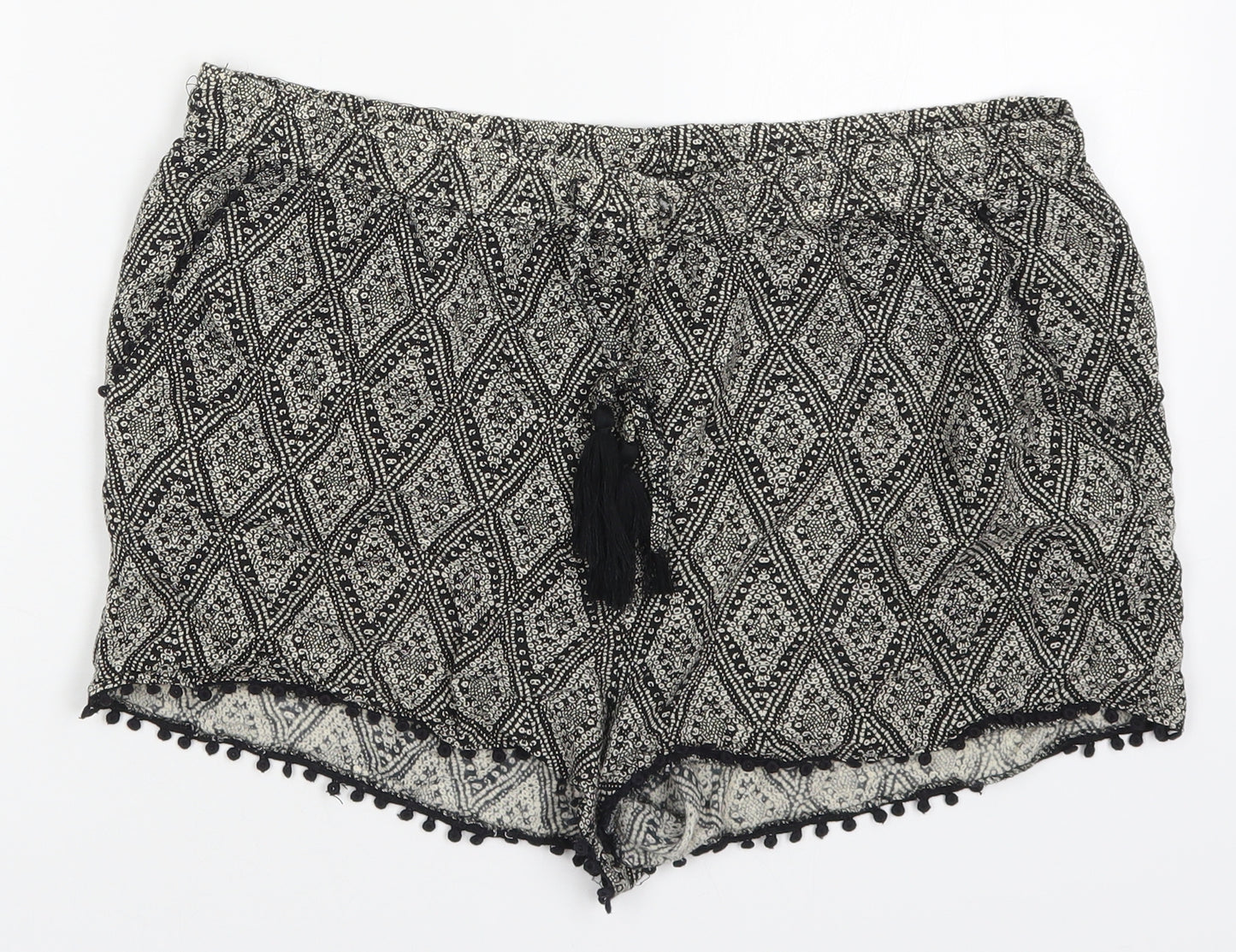 Atmosphere Womens Black Geometric Viscose Mom Shorts Size 14  Regular  - Beige
