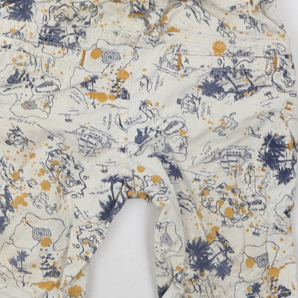 Nutmeg Boys Beige Geometric Cotton Bermuda Shorts Size 5-6 Years  Regular Buckle