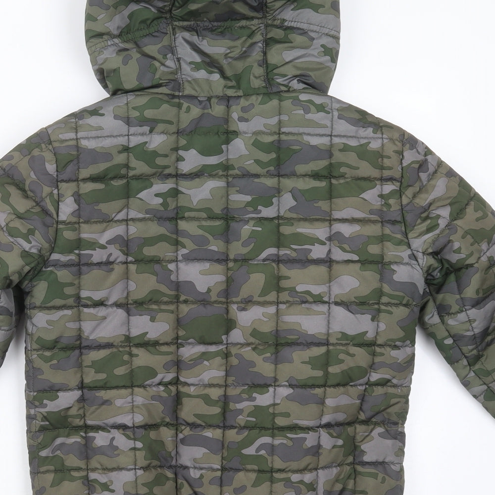 F&F Boys Green Camouflage  Jacket  Size 6-7 Years  Zip