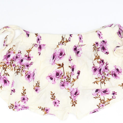 Primark Womens Ivory Floral Viscose Boyfriend Shorts Size 8  Regular