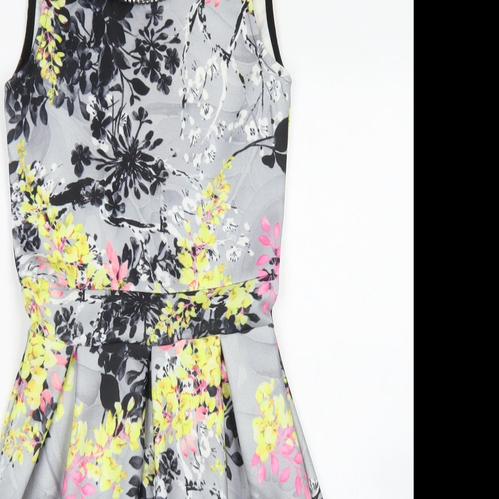 Want That Trend Womens Grey Floral Polyester Skater Dress  Size 8  Round Neck