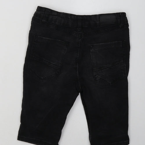 River Island Boys Black  Cotton Bermuda Shorts Size 9-10 Years  Regular Buckle