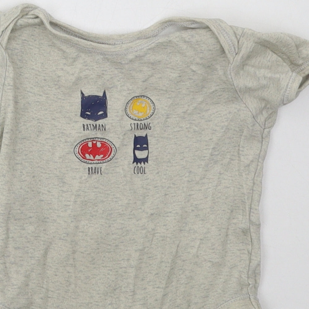 George Baby Beige Geometric Cotton Babygrow One-Piece Size 18-24 Months  Buckle - Batman