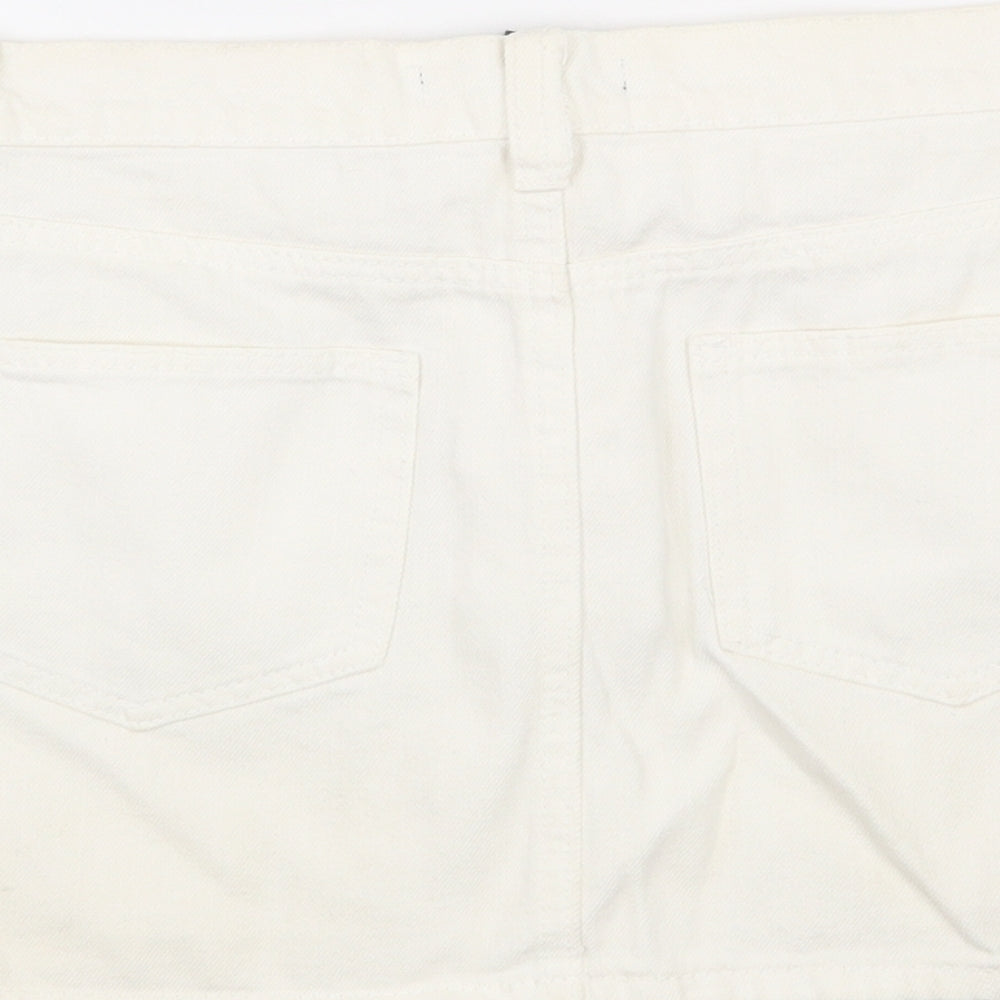 FOREVER 21 Womens White  Cotton Mini Skirt Size 28 in   Button
