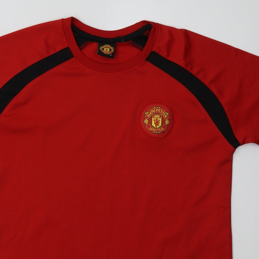 Manchester United Boys Red  Polyester Basic T-Shirt Size 12-13 Years Crew Neck Pullover - Manchester United