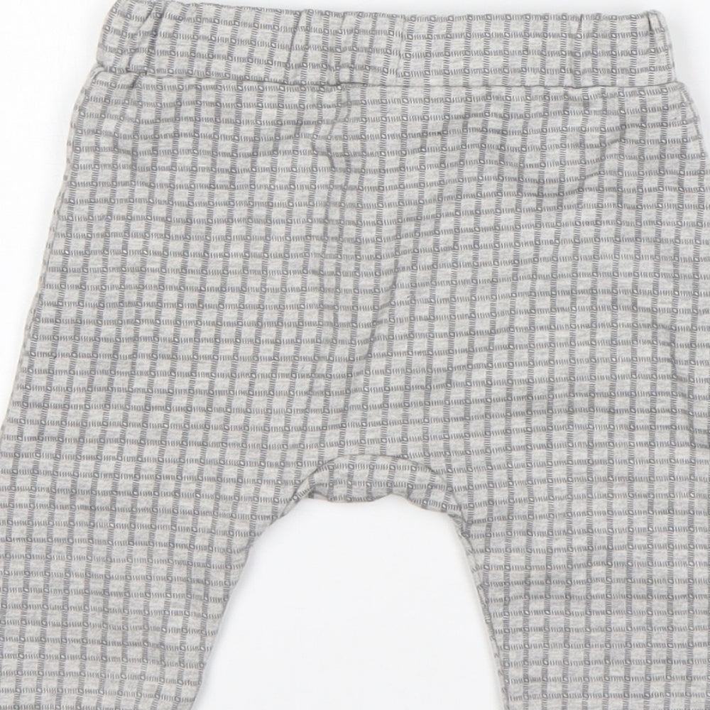Nutmeg Boys Grey Check Cotton Sweatpants Trousers Size 3-6 Months