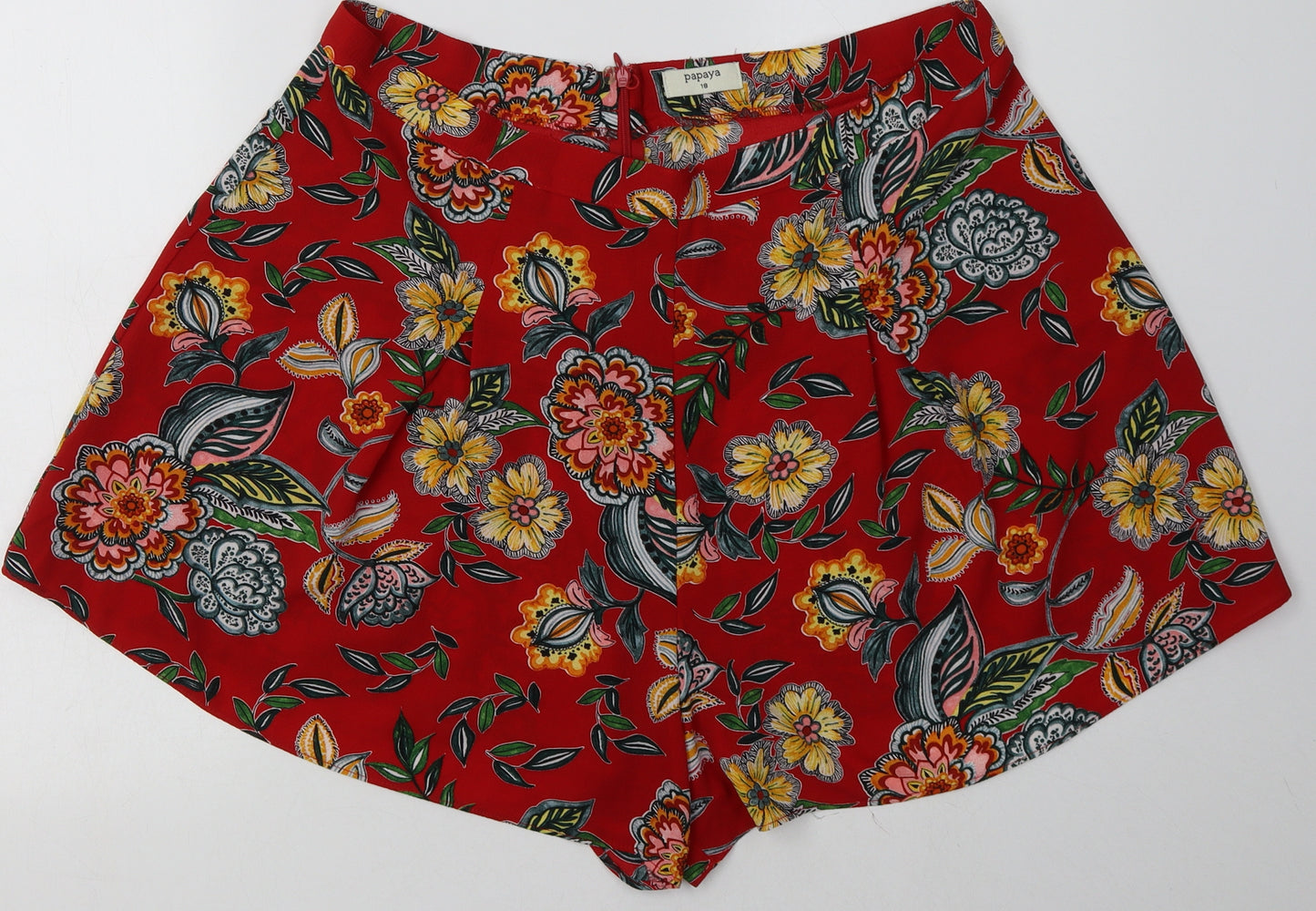 Matalan Womens Red Floral Polyester Paperbag Shorts Size 18 L4 in Regular Zip