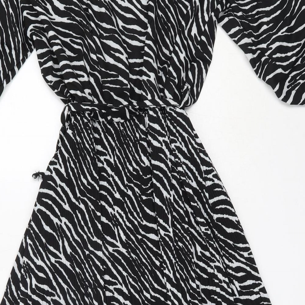 Boohoo Womens Black Animal Print Polyester Fit & Flare  Size 14  Round Neck