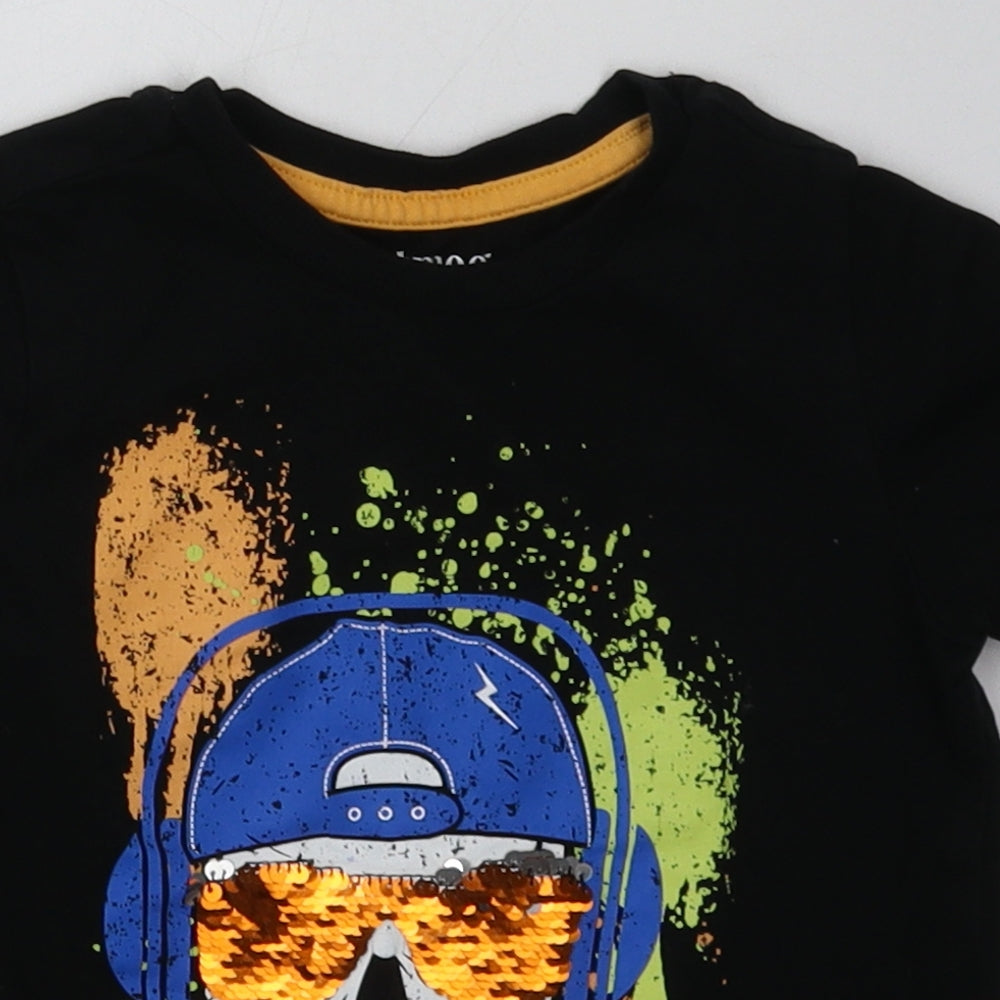 Nutmeg Boys Black  Coir Basic T-Shirt Size 3-4 Years Crew Neck Pullover - musical skull - sequin detail
