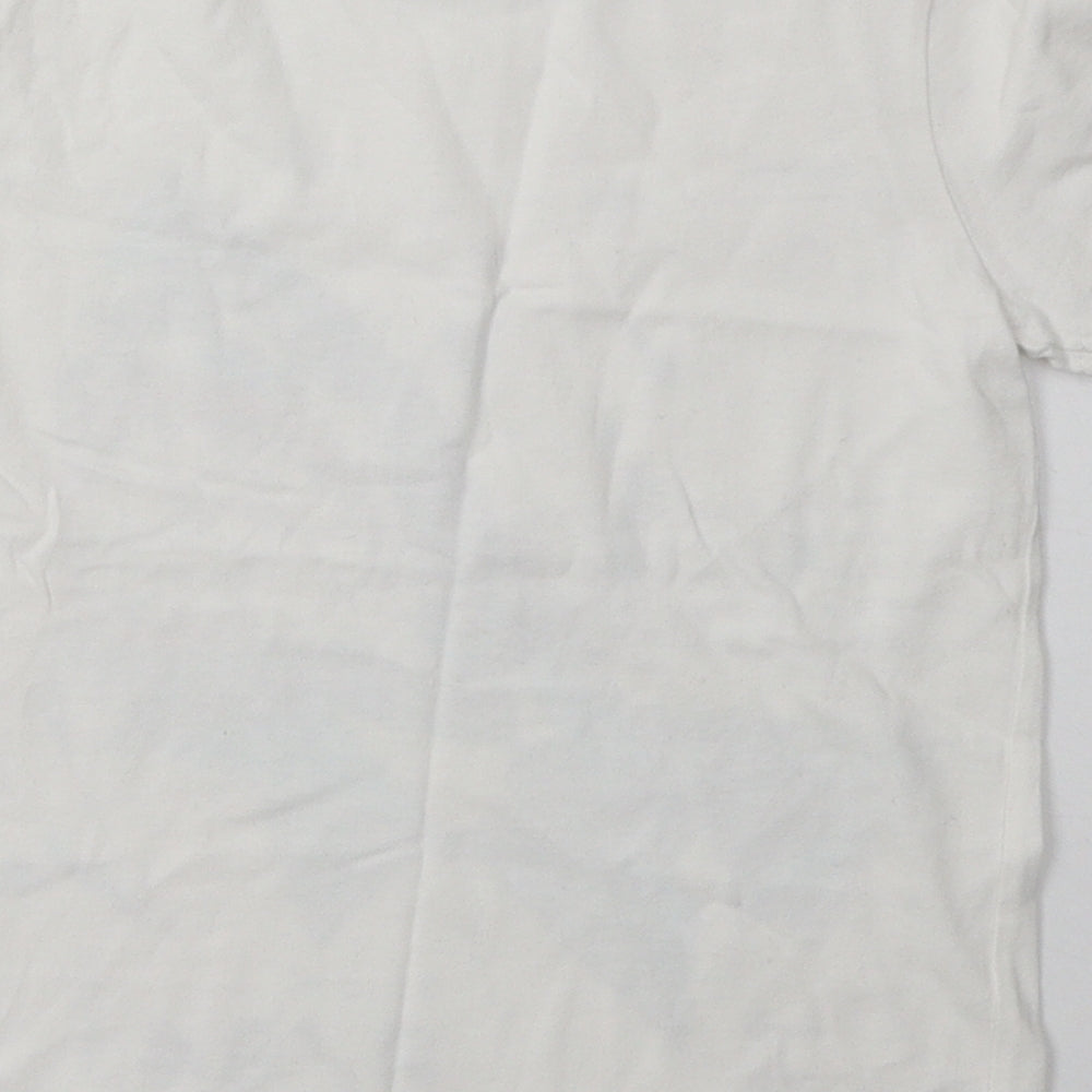 F&F Boys White Geometric Cotton Basic T-Shirt Size 5-6 Years Crew Neck Pullover - Shark Print
