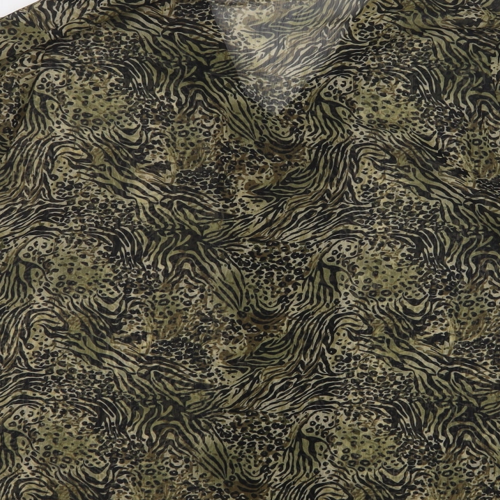 Ann Harvey Womens Green Animal Print Polyester Basic Button-Up Size 18 Collared