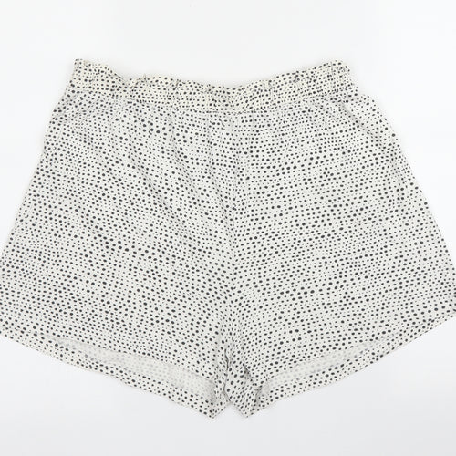 H&M Womens Beige Animal Print Cotton Bermuda Shorts Size S  Regular  - Spotted print