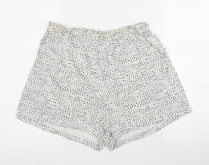 H&M Womens Beige Animal Print Cotton Bermuda Shorts Size S  Regular  - Spotted print