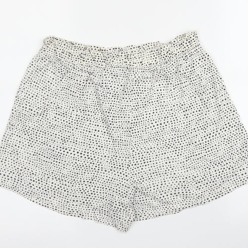 H&M Womens Beige Animal Print Cotton Bermuda Shorts Size S  Regular  - Spotted print