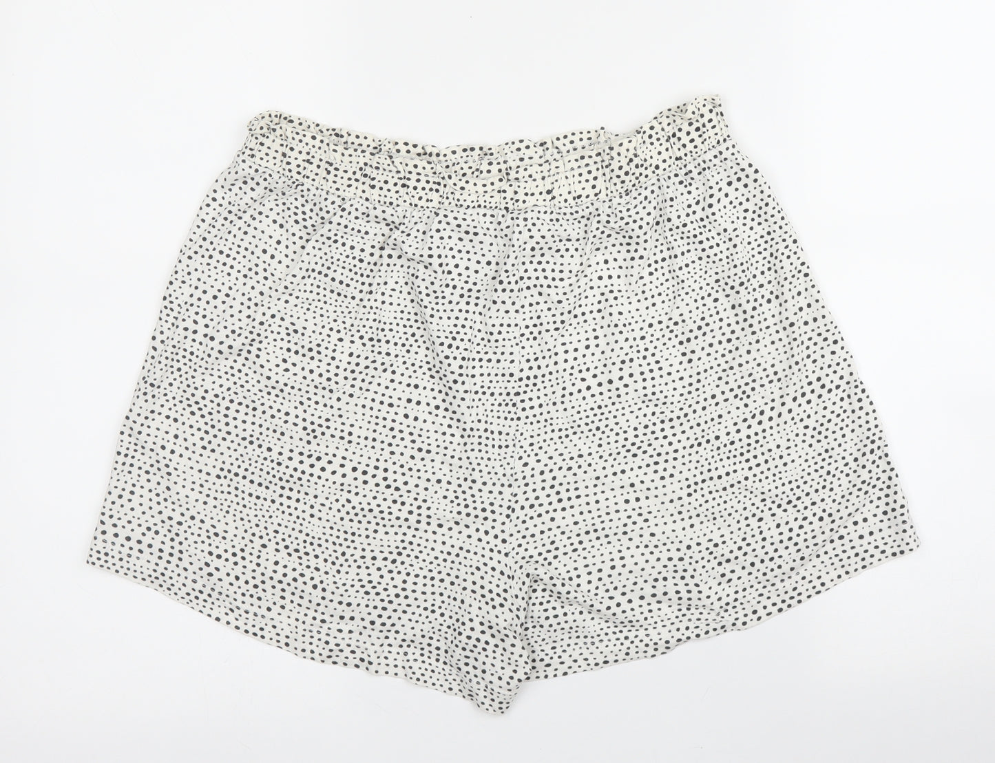 H&M Womens Beige Animal Print Cotton Bermuda Shorts Size S  Regular  - Spotted print
