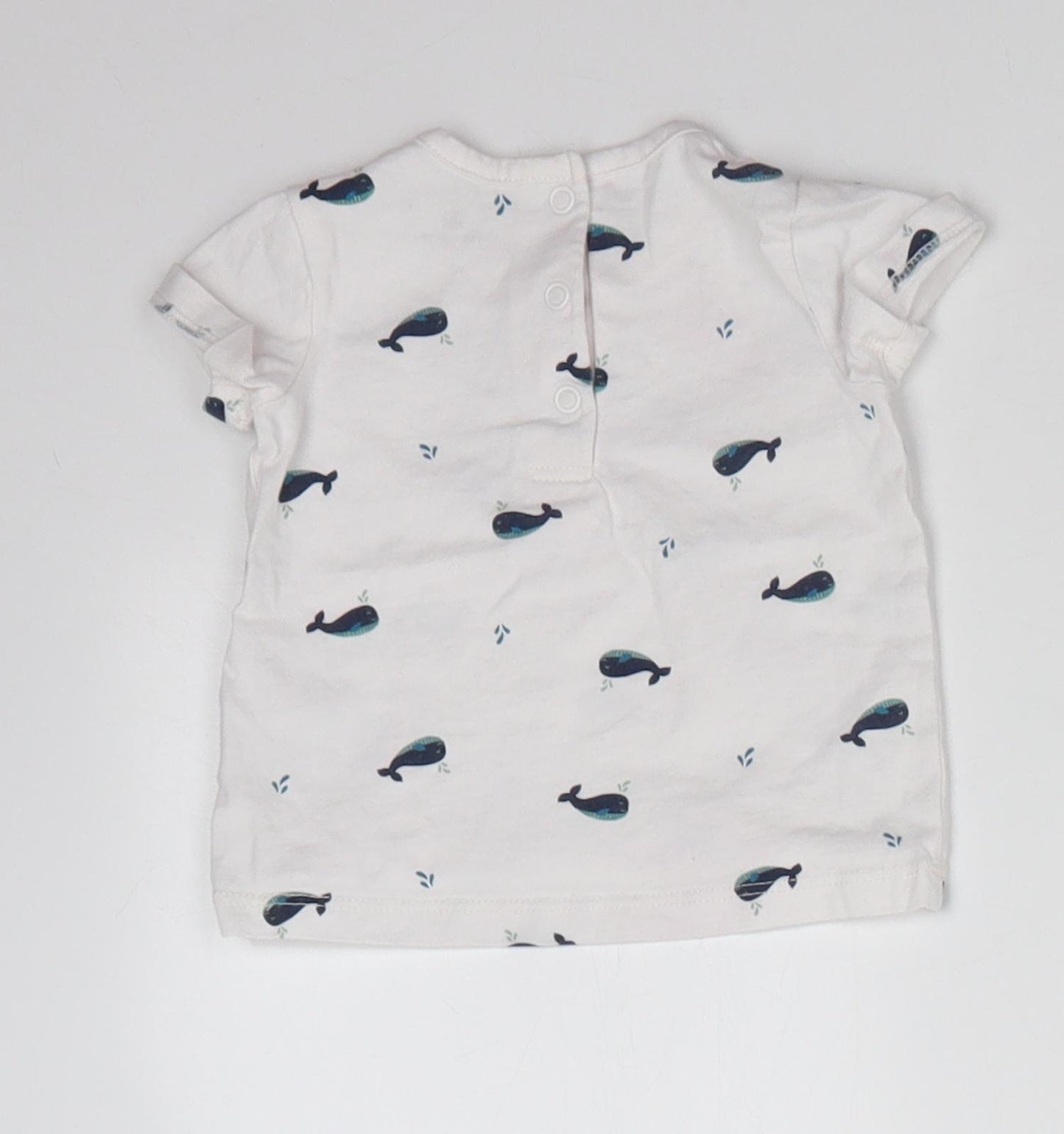 Preworn Baby White  100% Cotton Basic T-Shirt Size 3-6 Months Round Neck  - Whale
