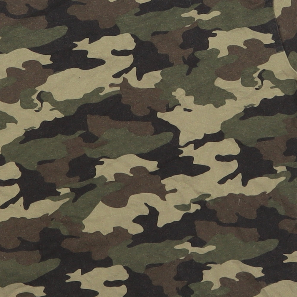 Primark Boys Green Camouflage Cotton Basic T-Shirt Size 5-6 Years Crew Neck Pullover