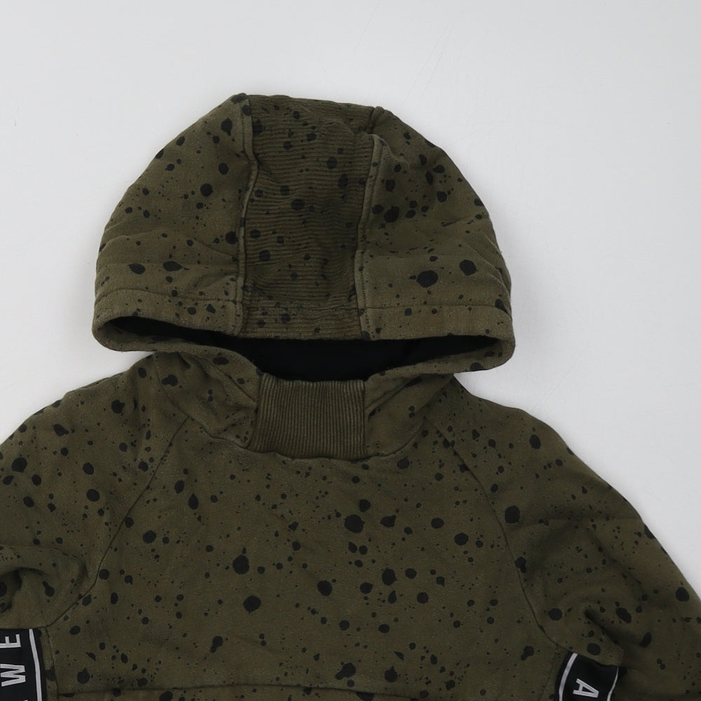 Nutmeg Boys Green Geometric Cotton Pullover Hoodie Size 6-7 Years  Pullover