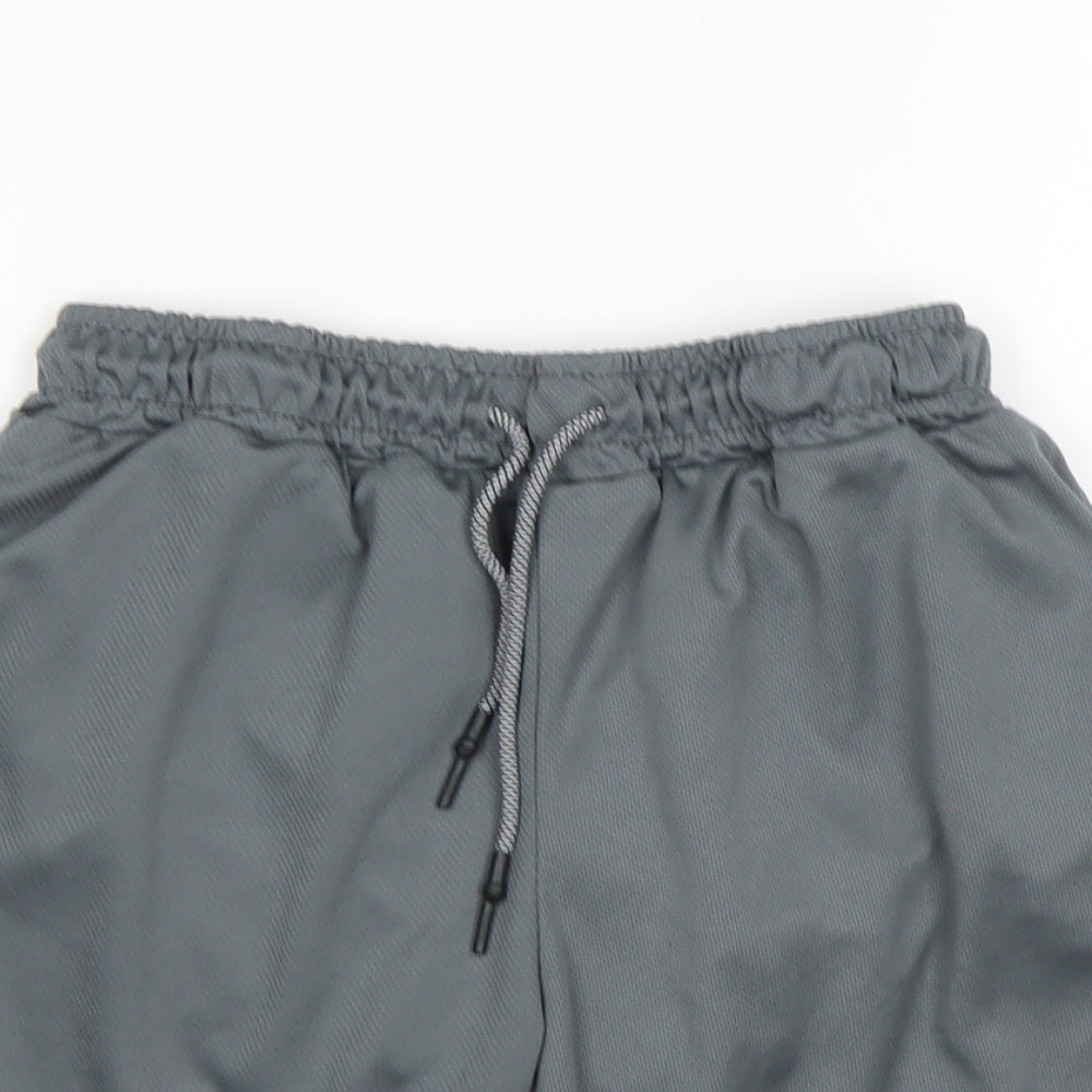 Preworn Mens Grey   Athletic Shorts Size L L9 in Regular