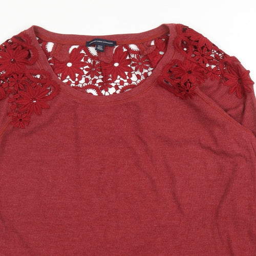 American Eagle Outfitters Womens Red Floral Cotton Basic Blouse Size M Round Neck