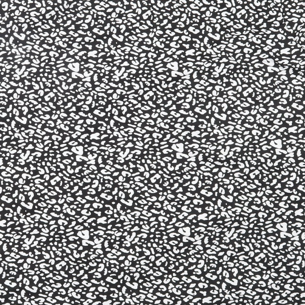 Simply Be Womens Black  Cotton Basic T-Shirt Size 28 Round Neck