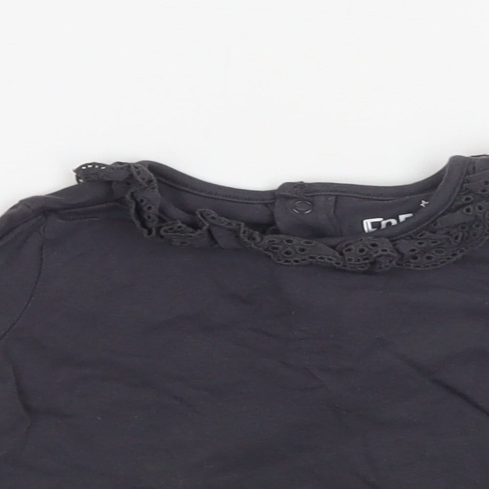 F&F Baby Grey  Cotton Basic Blouse Size 3-6 Months Crew Neck Snap