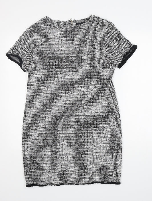 Front view of New Look women’s multicoloured polyester a-line, size UK 12, crew neck