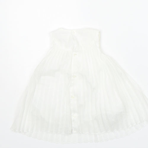mamas and papaas Baby White  100% Polyester Shirt Dress  Size 3-6 Months  Cowl Neck Buckle