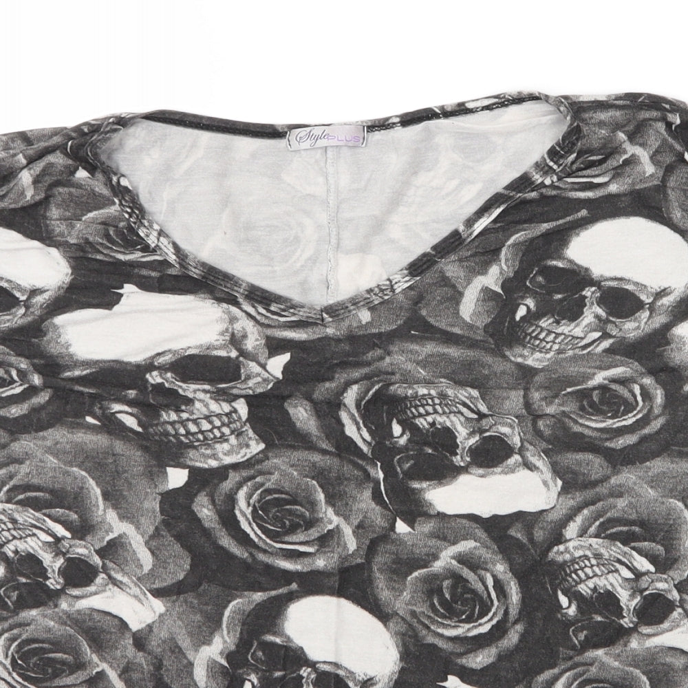 Style Plus Womens Grey Floral Viscose Basic T-Shirt Size L V-Neck - Skulls