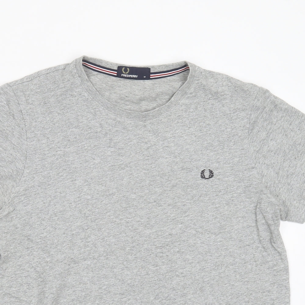 Fred Perry Mens Grey  Cotton  T-Shirt Size M Round Neck