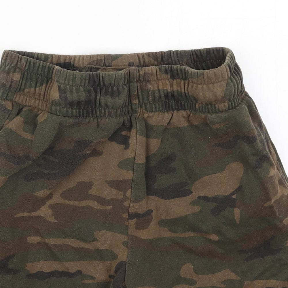 Primark Boys Green Camouflage Cotton Sweat Shorts Size 11-12 Years  Regular