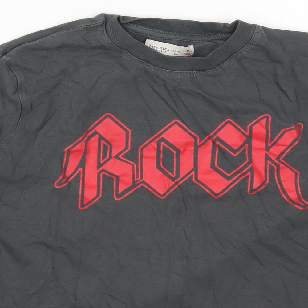 Zara Boys Grey  Cotton Basic T-Shirt Size 9 Years Crew Neck Pullover - Rock