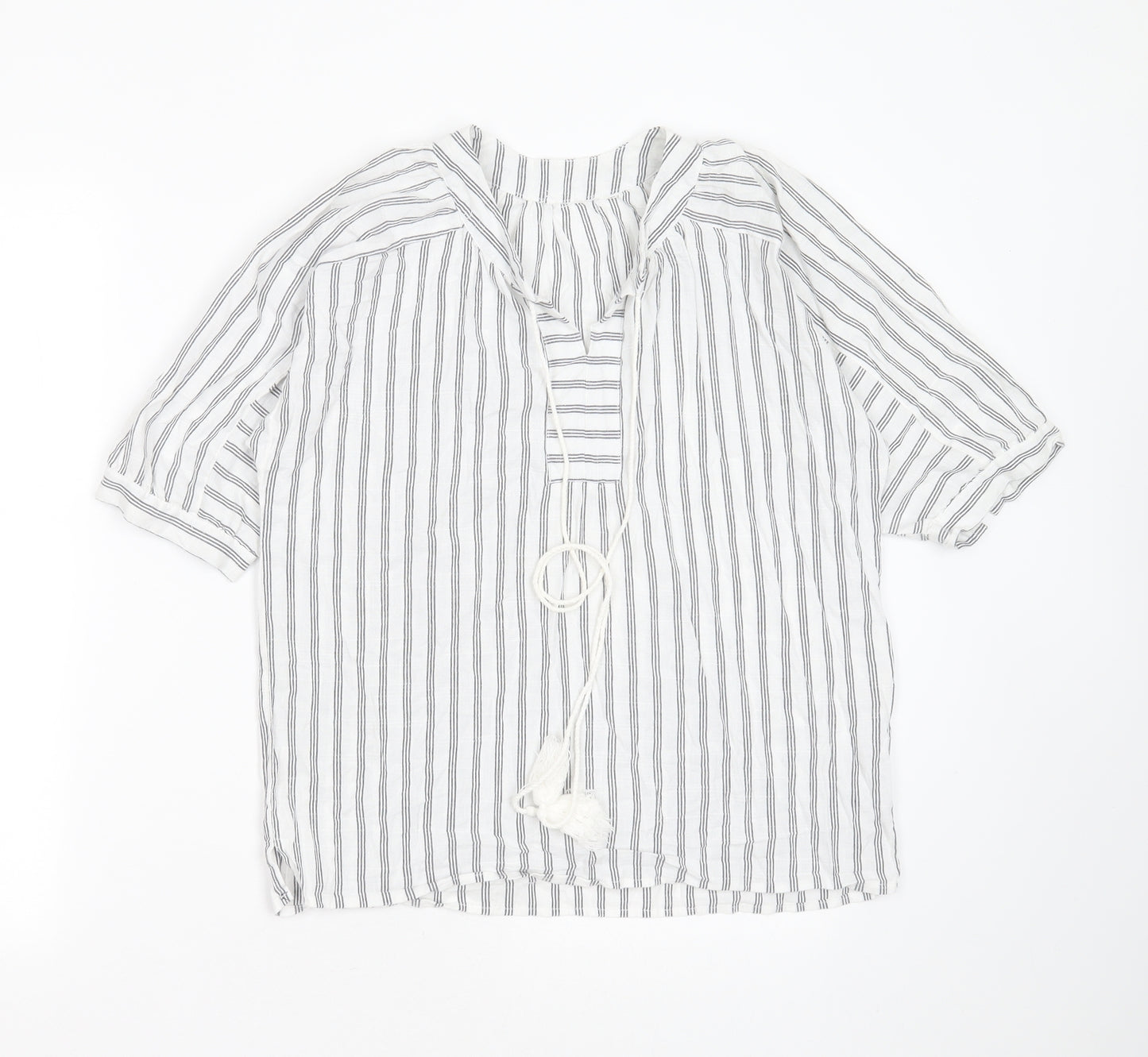 Preworn Womens White Striped Polyester Basic Blouse Size S V-Neck
