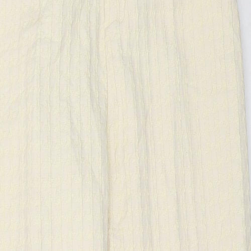 Preworn Womens Ivory  Polyester Capri Trousers Size 28 in L26 in Regular