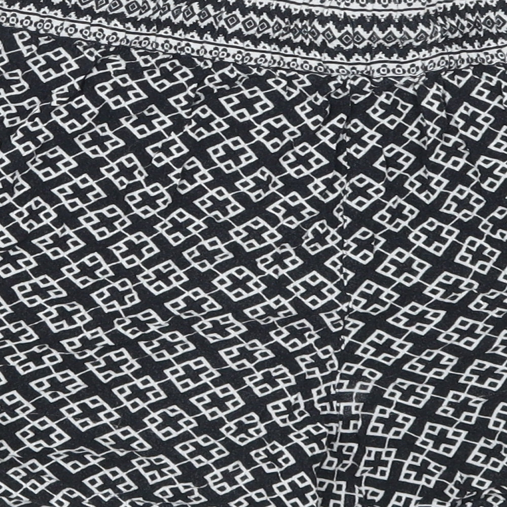 F&F Womens Black Geometric Viscose Mom Shorts Size 12  Regular Drawstring