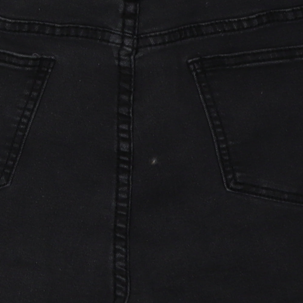 PRETTYLITTLETHING Womens Black  Cotton Bermuda Shorts Size 12 L5 in Regular Button