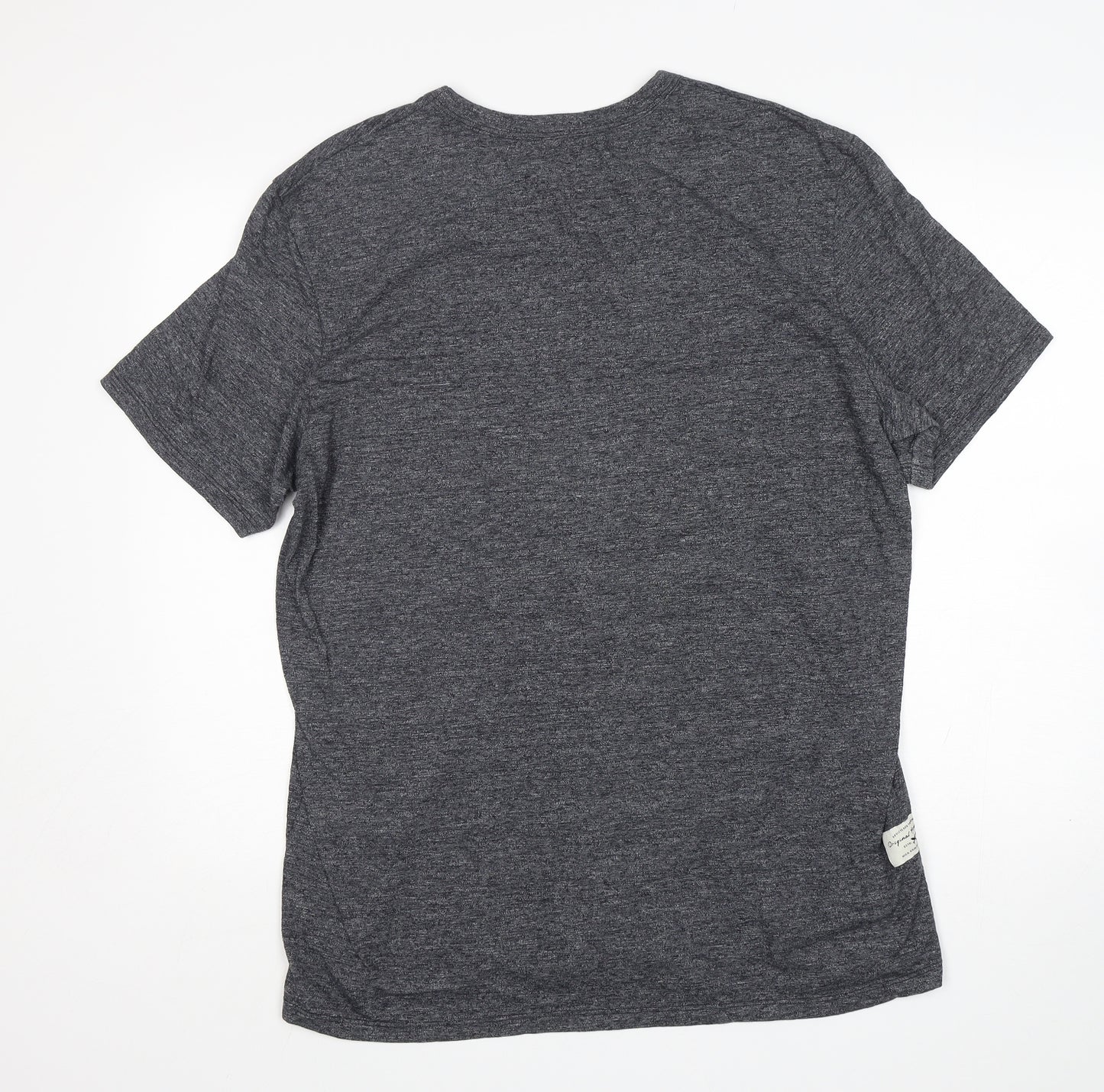 Hering  Mens Grey    T-Shirt Size XL Round Neck