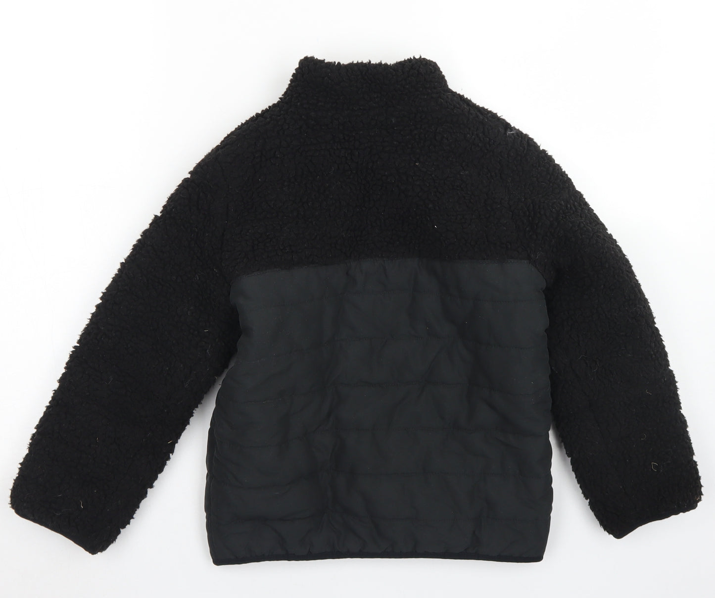 Umbro Boys Black   Jacket  Size 8-9 Years  Zip