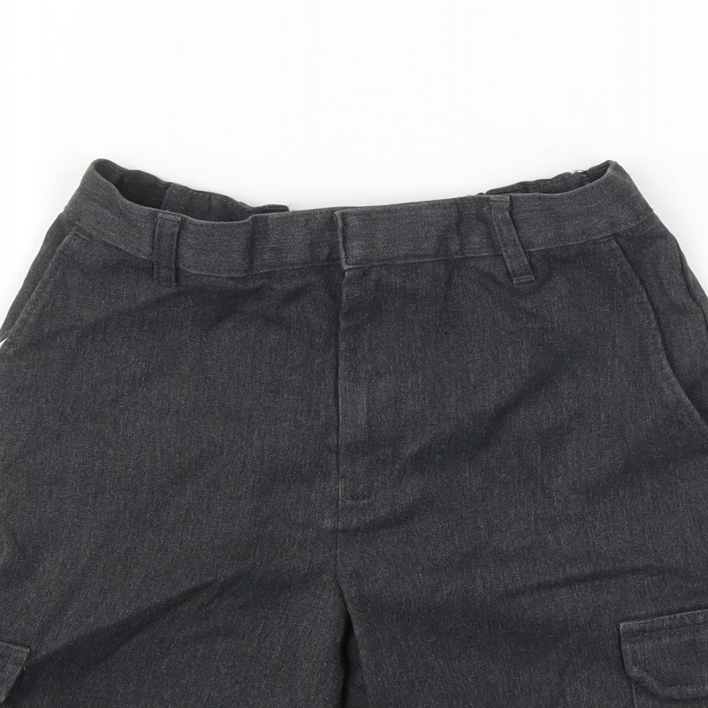 Marks and Spencer Boys Grey  Polyester Bermuda Shorts Size 8 Years  Regular Zip
