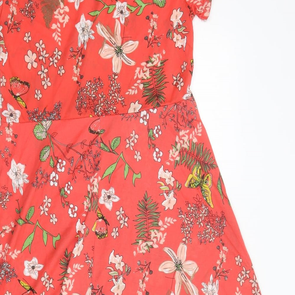 Preworn Womens Red Floral Polyester A-Line  Size M  Round Neck