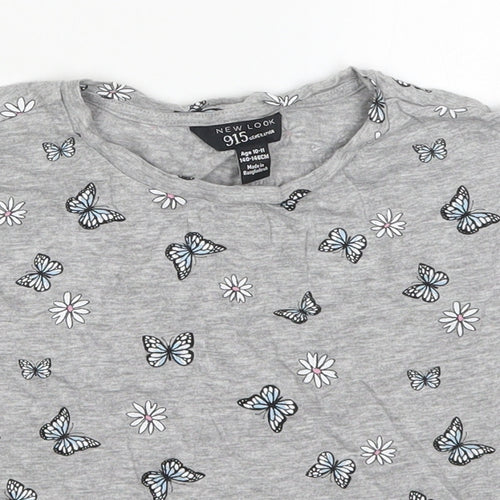 New Look Girls Grey Floral Cotton Cropped T-Shirt Size 10-11 Years Round Neck Pullover - Butterflies
