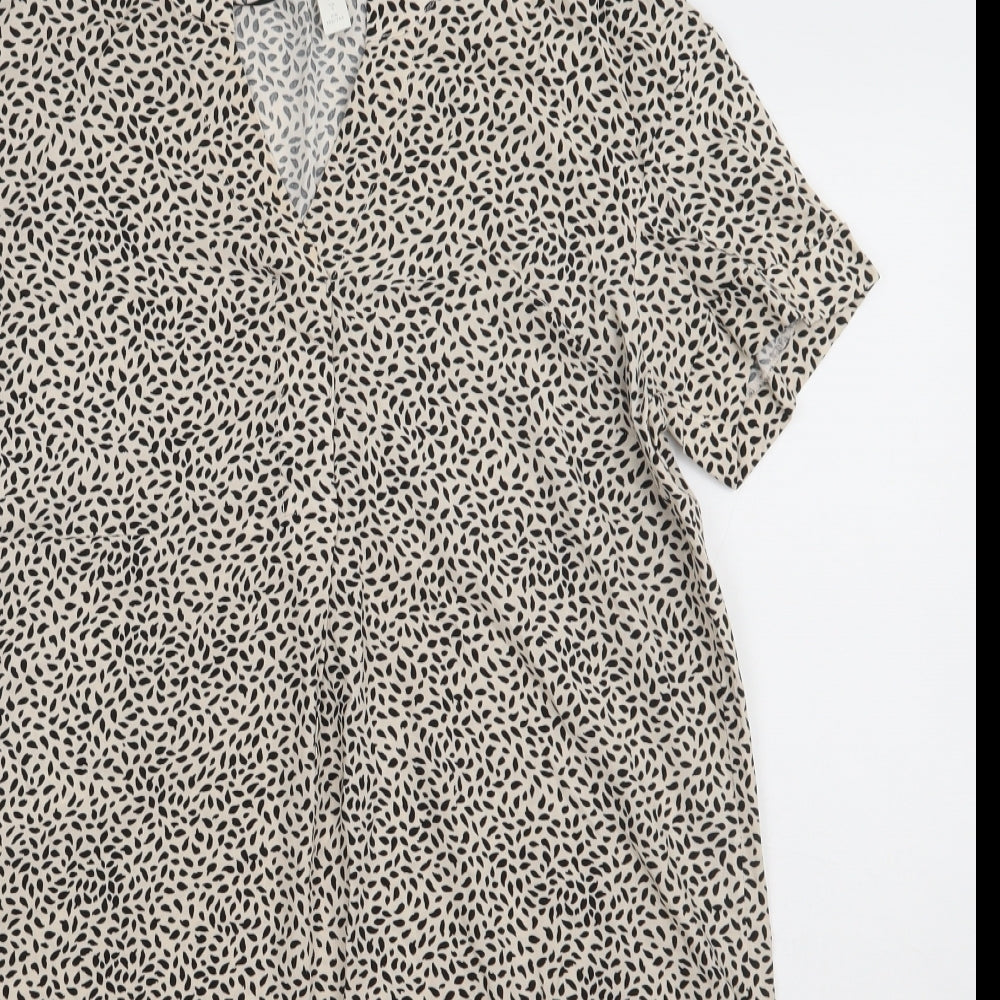 H&M Womens Brown Animal Print Viscose A-Line  Size 4  V-Neck Pullover