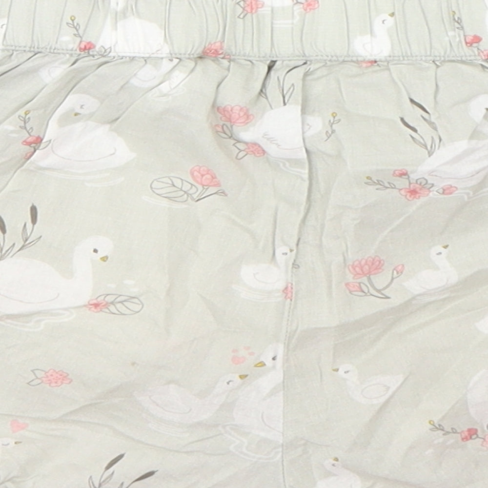 H&M Girls Green Geometric Cotton Sweat Shorts Size 4 Years  Regular  - Swans