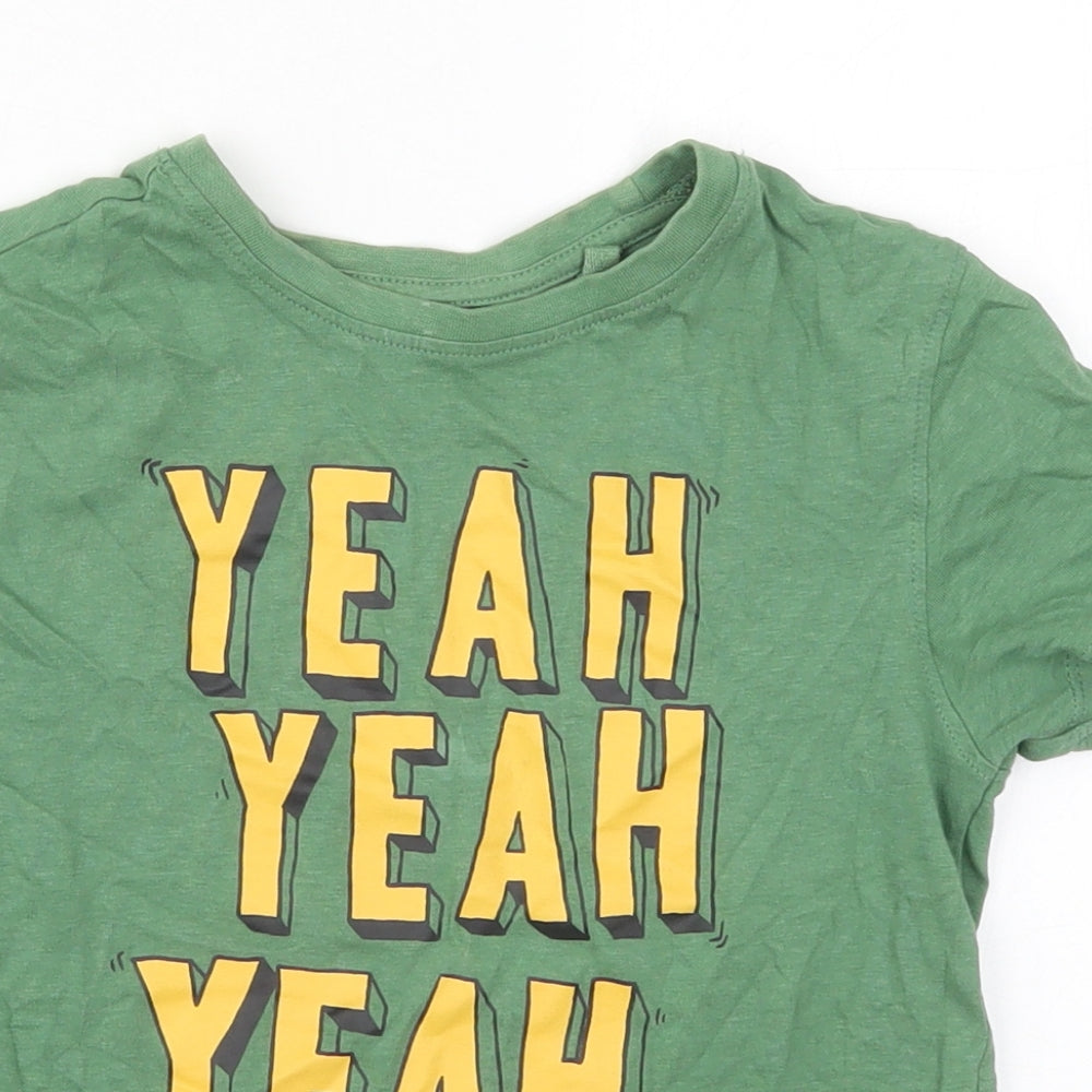 Primark Boys Green  Cotton Basic T-Shirt Size 6-7 Years Crew Neck Pullover - Yeah Yeah Yeah