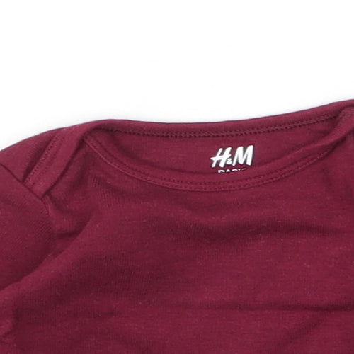 H&M Baby Purple  Cotton Basic T-Shirt Size 0-3 Months Round Neck