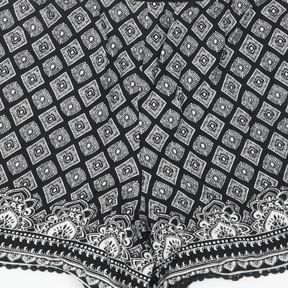 Papaya Womens Black Geometric Viscose Bermuda Shorts Size 14 L4 in Regular Drawstring